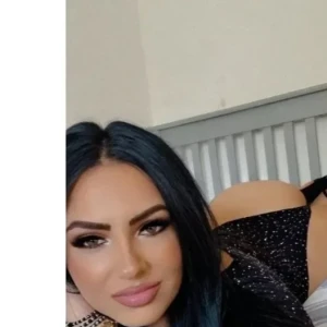 BELLA Escort in Elgin