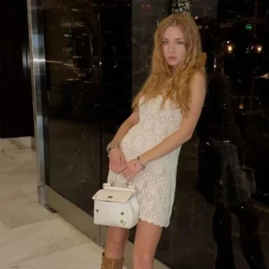 Liza Escort in Bromley
