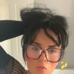 MILF Escort in Havant