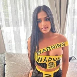 Luna Escort in Wombwell