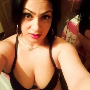 Giulya Escort in Rossendale