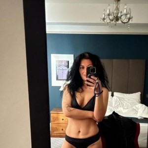satisfy Escort in Market Harborough