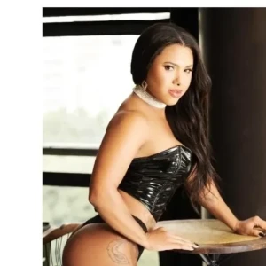 Maya Escort in Enfield
