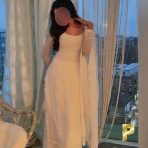 Nadiaaa Escort in Dundee