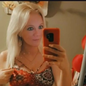 Linda T. Penn Escort in Rugeley