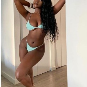 Sexy Busty Veronica Party Ebony Girl Escort in London