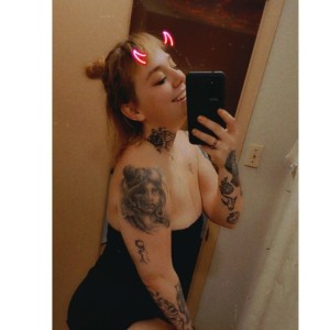 Ally Escort in Saint-Jean-sur-Richelieu