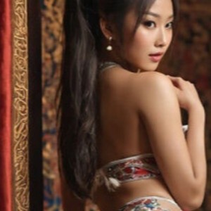 Asian Escort in Golborne