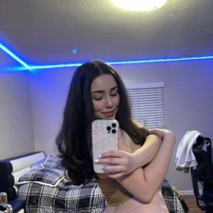 Sharron Escort in Santee