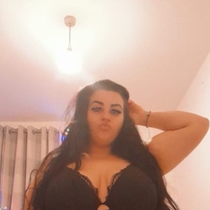 Alyan Escort in Coalville