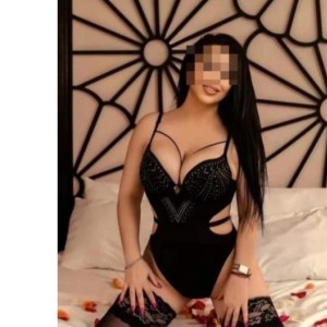 Hi I'm Diana incall and outcall Escort in Gateshead