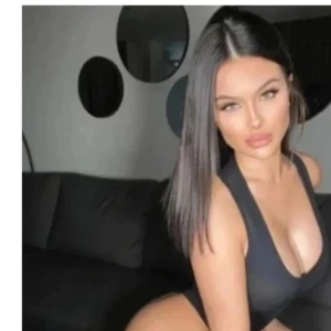 Jennifer Escort in Wickford