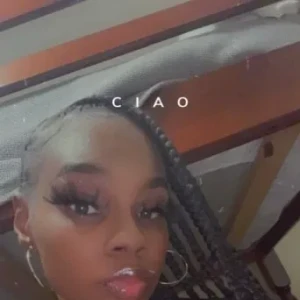 Leah Escort in Sebewaing