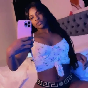 Scarlett Escort in Clermont