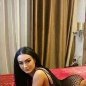 LOVE Escort in Gosport