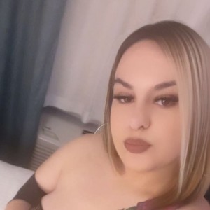 Ashly Escort in Elk Grove