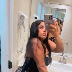 Estrella Escort in Leesburg