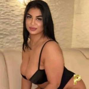 Stunner Escort in Esher