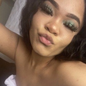 Monica Escort in Farmington