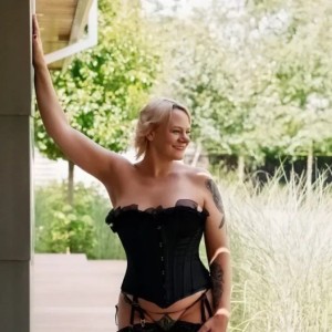 Kristina Escort in Droylsden