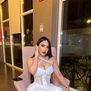 Alba Escort in Stanton