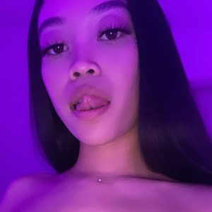 Yumiko Escort in Brentwood