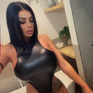 Anca Escort in Huyton