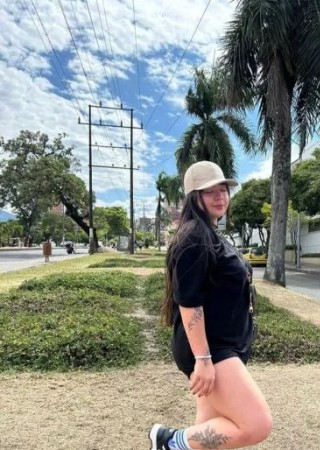 Vicky-26-3559924-photo-1