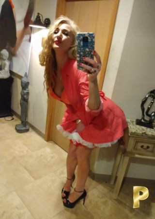 Ashley-41-3561564-photo-4