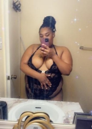 Kendra-25-3555635-photo-0