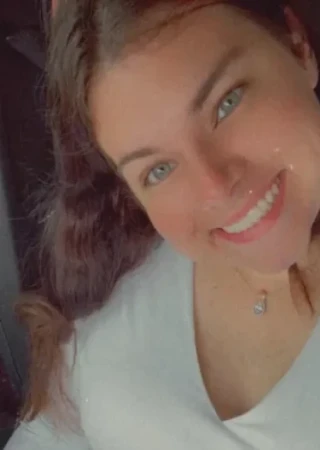 Joy-21-3562083-photo-0