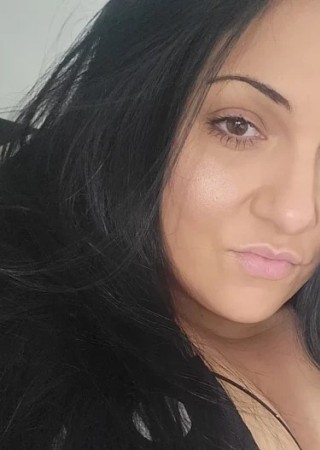 Miss Brat-37-3561672-photo-3