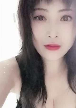 Cindy-24-3558212-photo-1