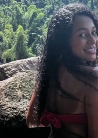 AYLIN-26-3562203-photo-1