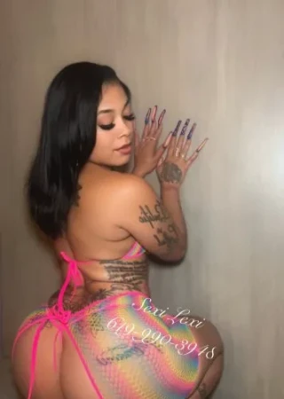 Lexi-32-3559821-photo-1