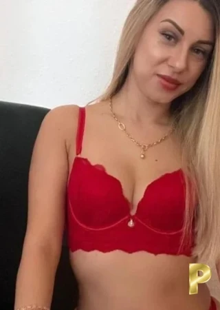 Wednesfield | Profile Alexia-25-3548516-photo-1