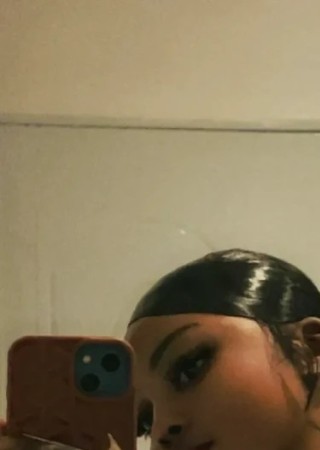 Reina-22-3561315-photo-1