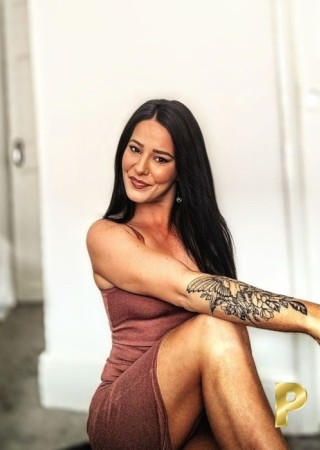 Saskia-40-3561656-photo-5