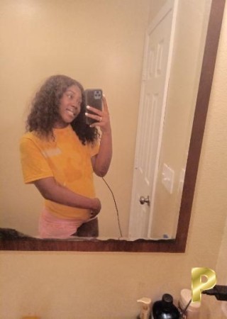 Shreveport | Profile Dymond-23-3553120-photo-1