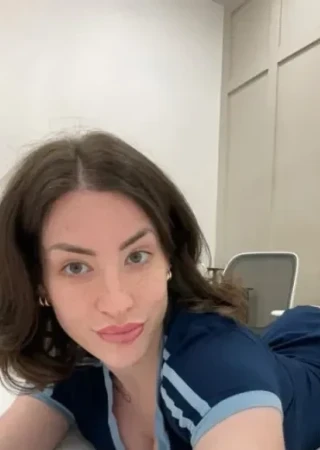 Eastleigh | Profile Bella-27-3562167-photo-1