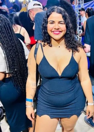 Seq-27-3561388-photo-0