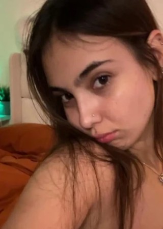 satisfy-23-3559533-photo-0