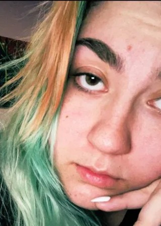 Mary-23-3561385-photo-0