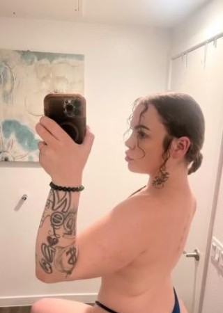 Kaylee-22-3551187-photo-1