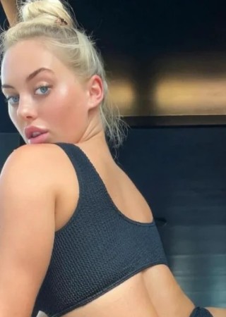 Becky-24-3561406-photo-5