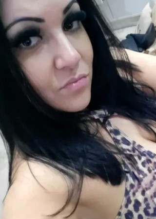 Miss Brat-37-3561672-photo-5