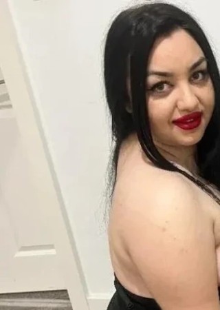 AMY-24-3558332-photo-1