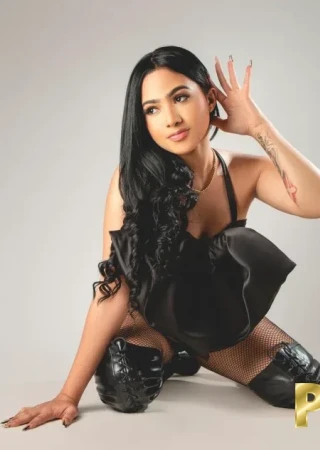 Clearwater | Profile Trixy-23-3554652-photo-1
