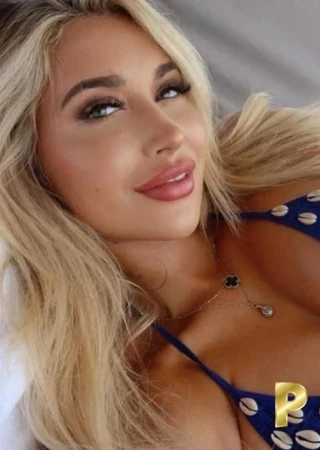 JOANNA-25-3555024-photo-1