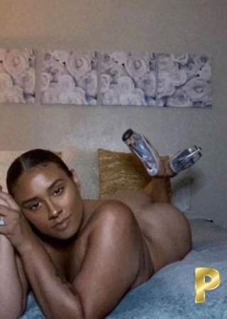 Bella Rozay-23-3554755-photo-0